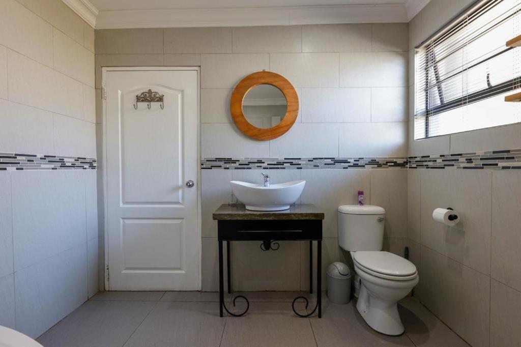 Touching Senses Garden Cottages Bloemfontein Zewnętrze zdjęcie