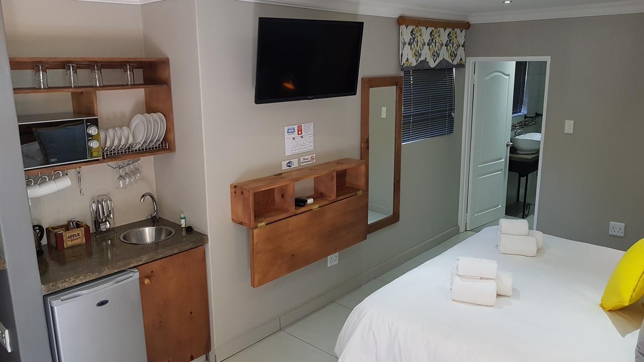Touching Senses Garden Cottages Bloemfontein Zewnętrze zdjęcie
