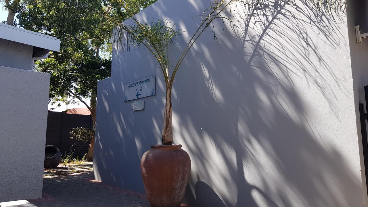Touching Senses Garden Cottages Bloemfontein Zewnętrze zdjęcie